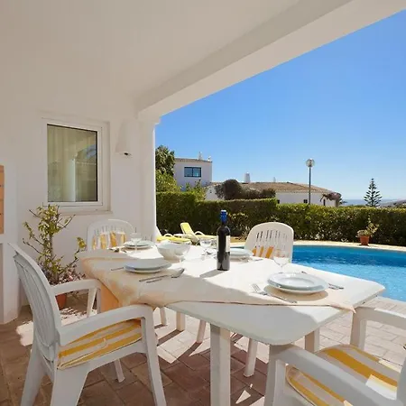 בית הארחה Great 3 Bedroom In Clube Atlantico With Ac And Short Walk To Beach